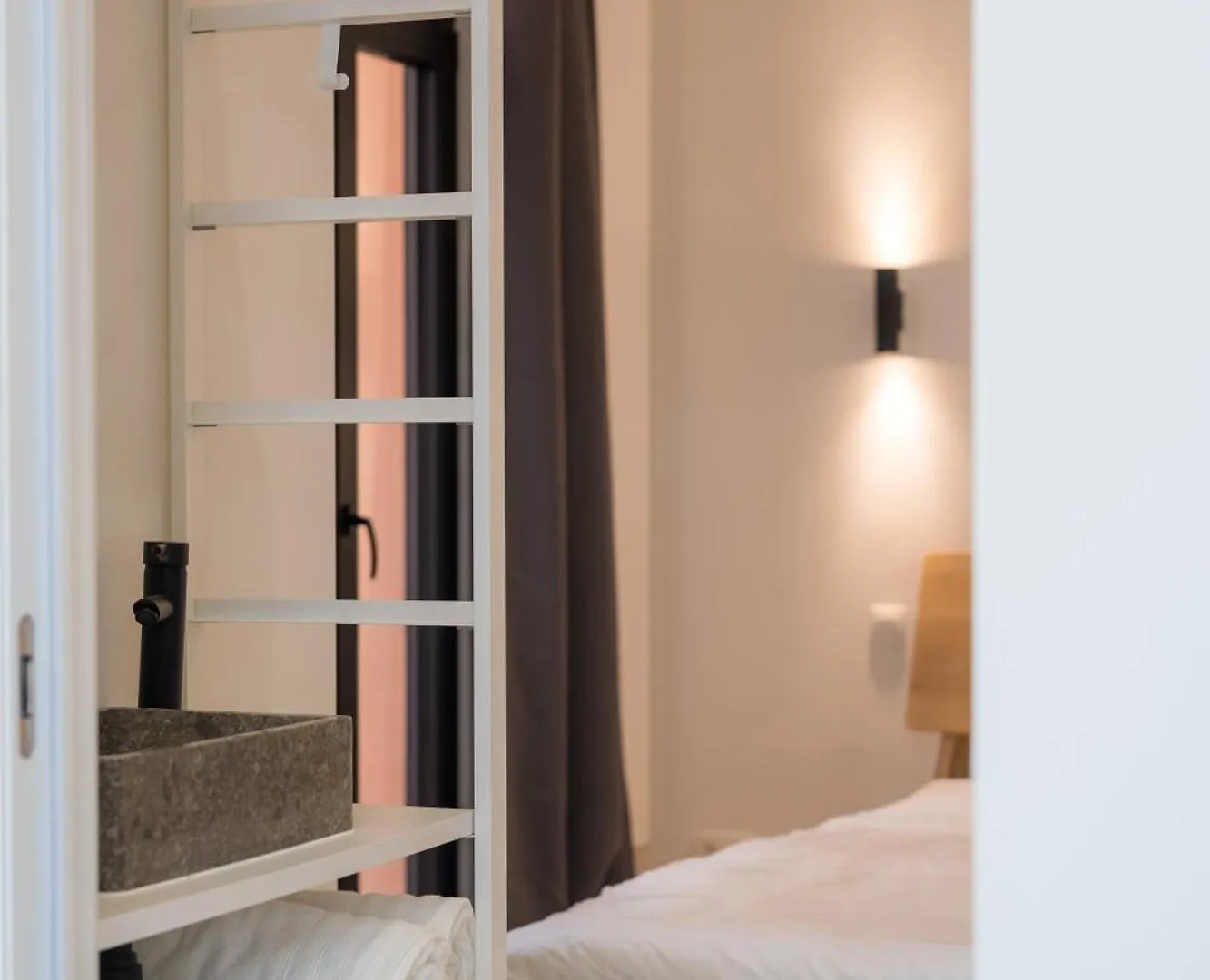 Flax - Charm And Comfort In Historic Center - New! Antwerp Apartment